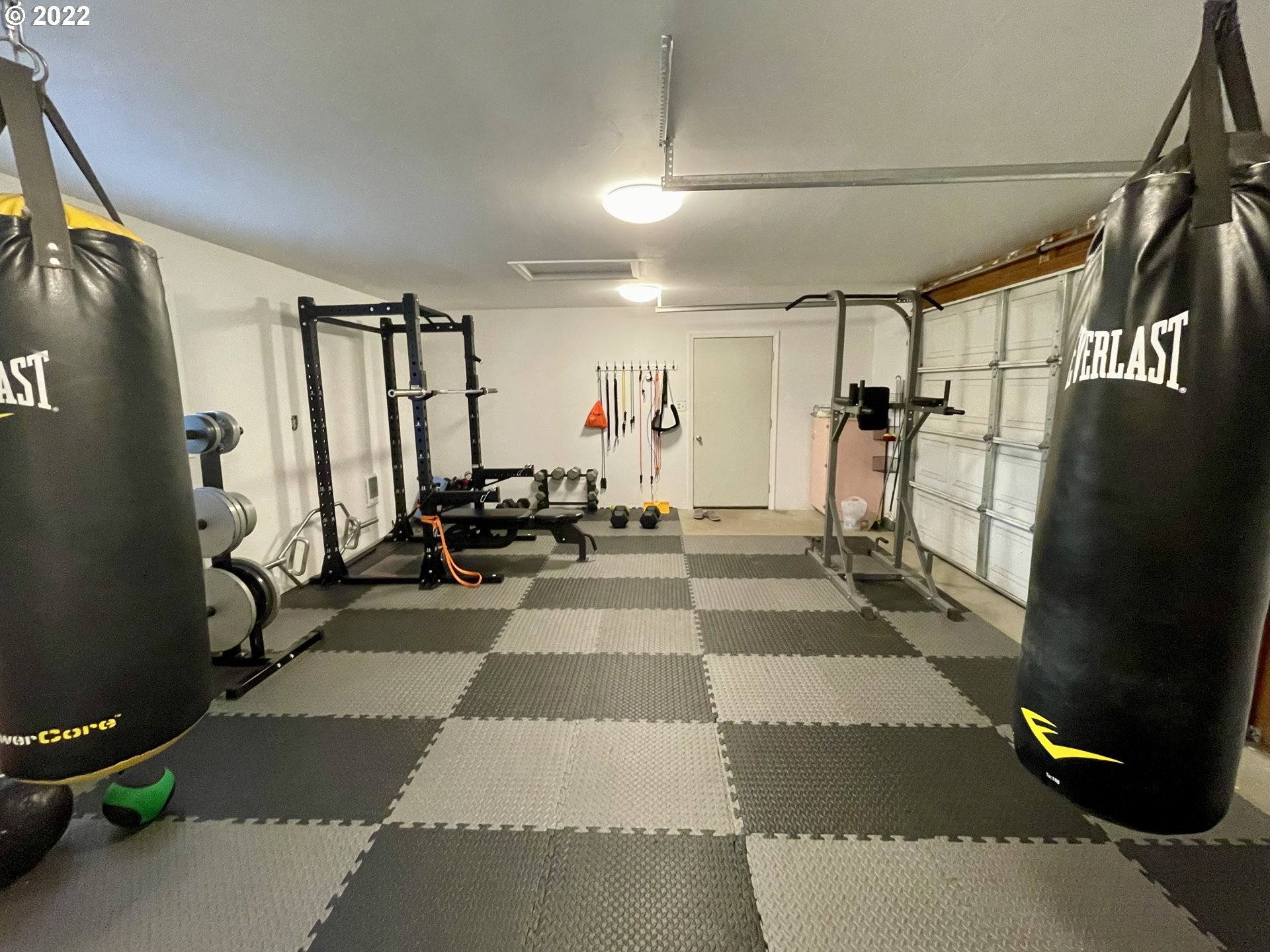 620 Highway 11 Pendleton, OR 97801 - Photo 21 of 26 a view of a room with gym equipment