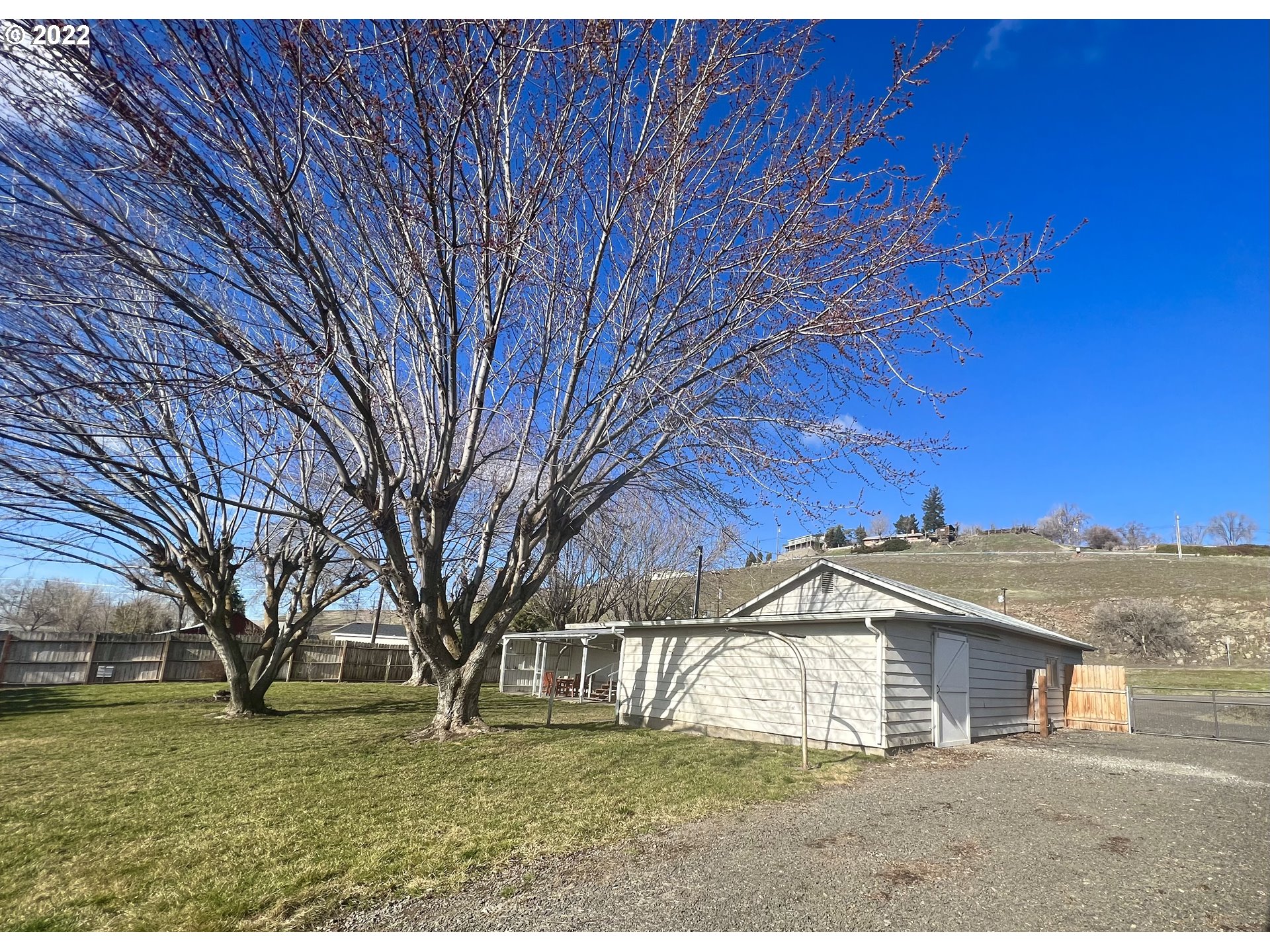 620 Highway 11 Pendleton, OR 97801 - Photo 4 of 26 a view of house with outdoor space