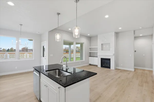 $505,850 | 19 North Country Club Drive, Unit 19, Deer Park, WA 99006