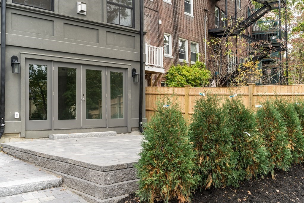 43 Addington Road, Unit U1 Brookline, MA 02445 - Photo 32 of 36