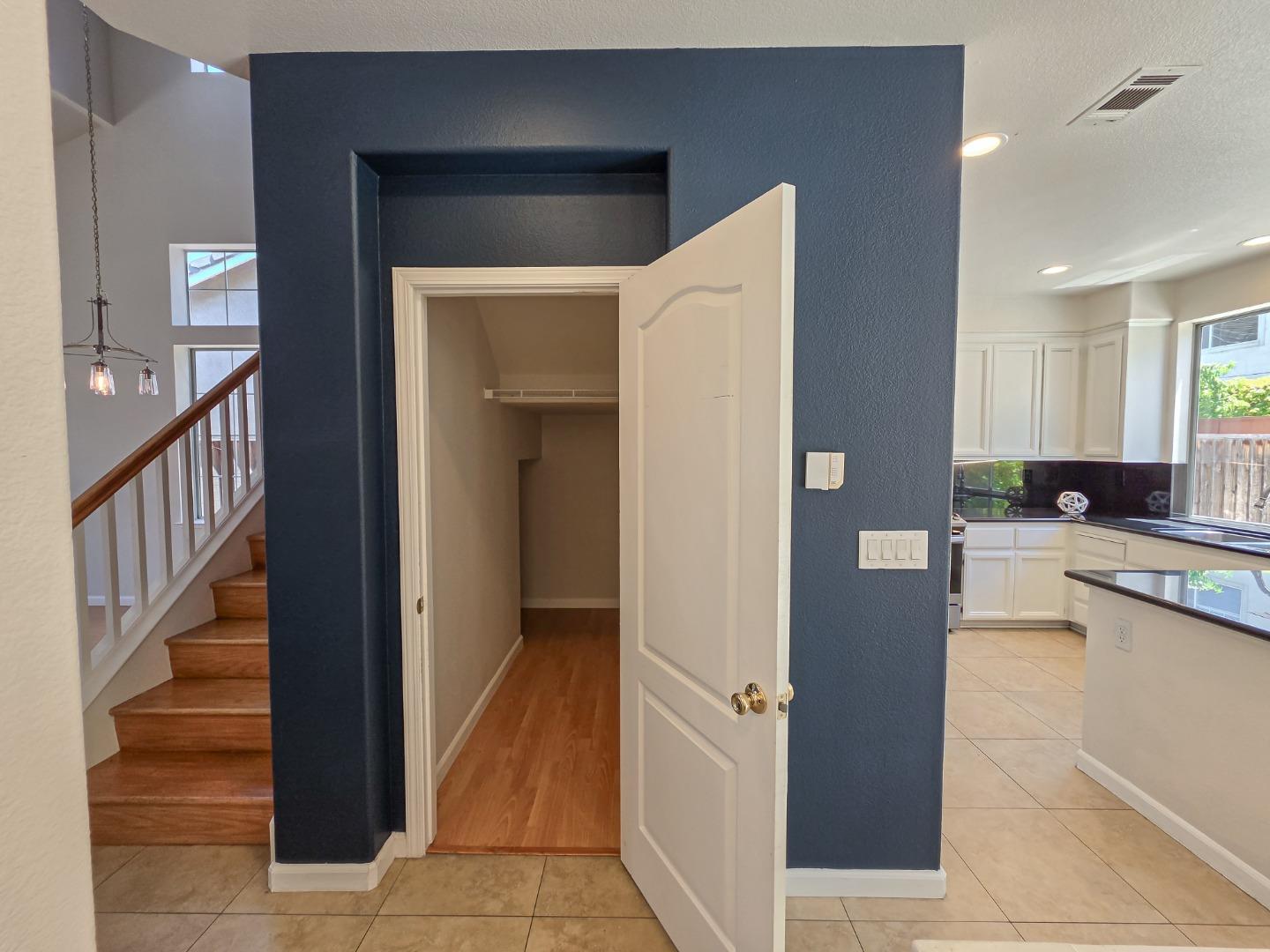 73 Images Circle Milpitas, CA 95035 - Photo 64 of 79