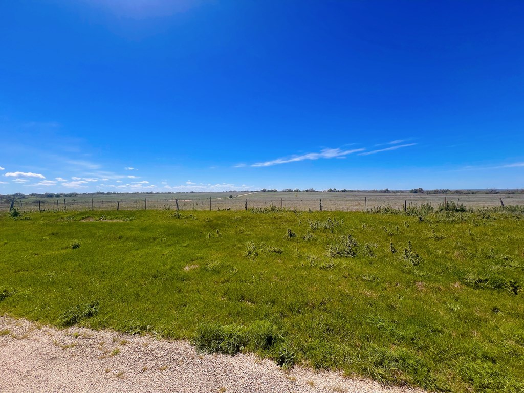 364 Cut-Off Road, Unit 3 Fredericksburg, TX 78624 - Photo 6 of 11 a view of an ocean