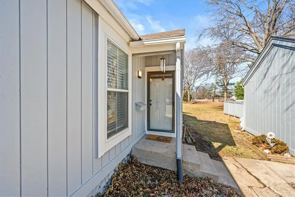 $235,000 | 12212 West 79th Terrace, Lenexa, KS 66215