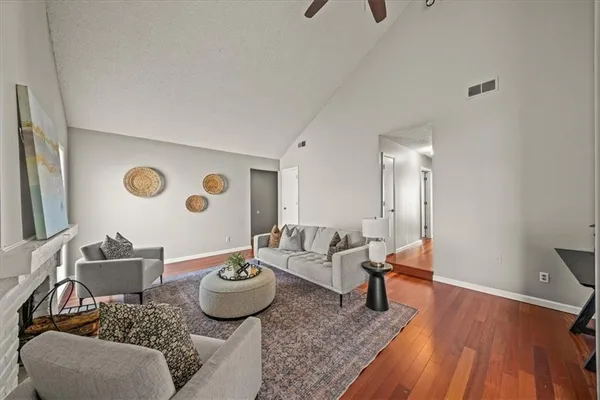 $235,000 | 12212 West 79th Terrace, Lenexa, KS 66215