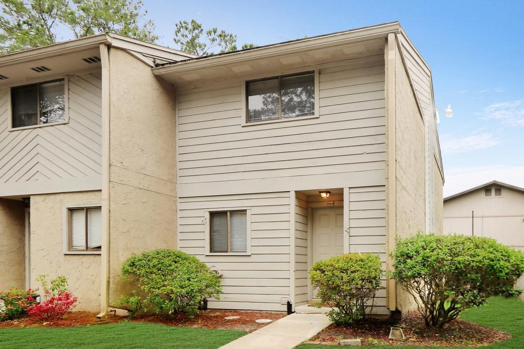 3801 Crown Point Road, Unit 1044 Jacksonville, FL 32257 - Photo 2 of 14 Exterior2