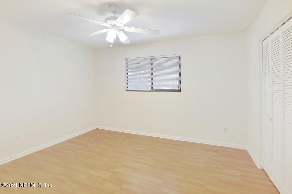 3801 Crown Point Road, Unit 1044 Jacksonville, FL 32257 - Photo 10 of 14 Master 1