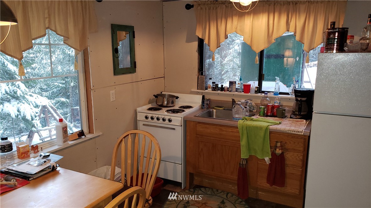 1150 Aladdin Road Colville, WA 99114 - Photo 7 of 38