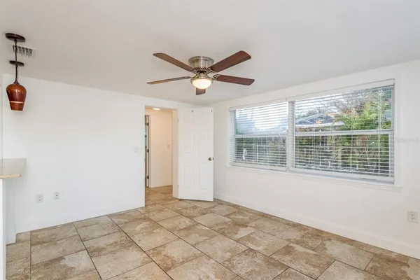 $2,000 | 4233 Belle Isle Court, New Port Richey, FL 34653