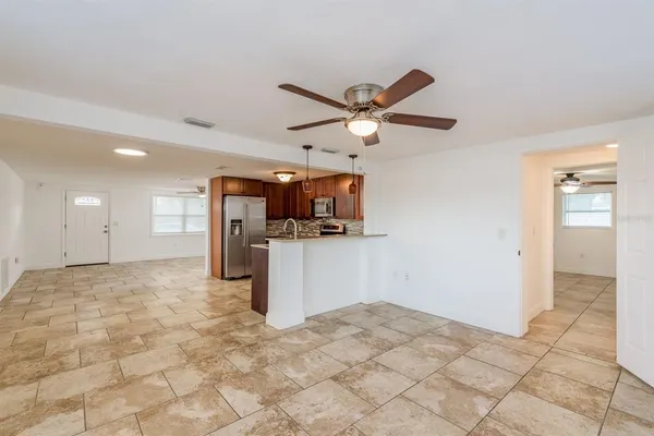 $2,000 | 4233 Belle Isle Court, New Port Richey, FL 34653