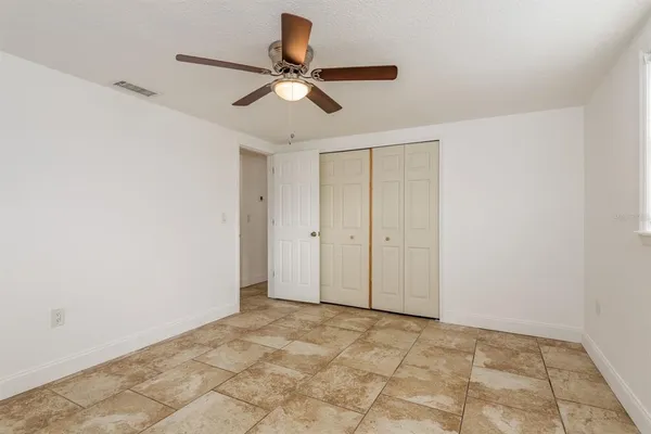 $2,000 | 4233 Belle Isle Court, New Port Richey, FL 34653