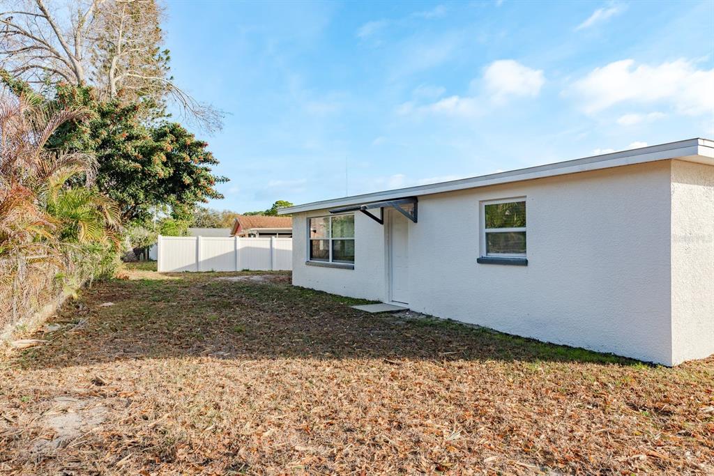 4233 Belle Isle Court New Port Richey, FL 34653 - Photo 27 of 28