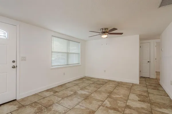 $2,000 | 4233 Belle Isle Court, New Port Richey, FL 34653