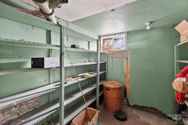 $279,900 | 208 South 4th W Street, Preston, ID 83263