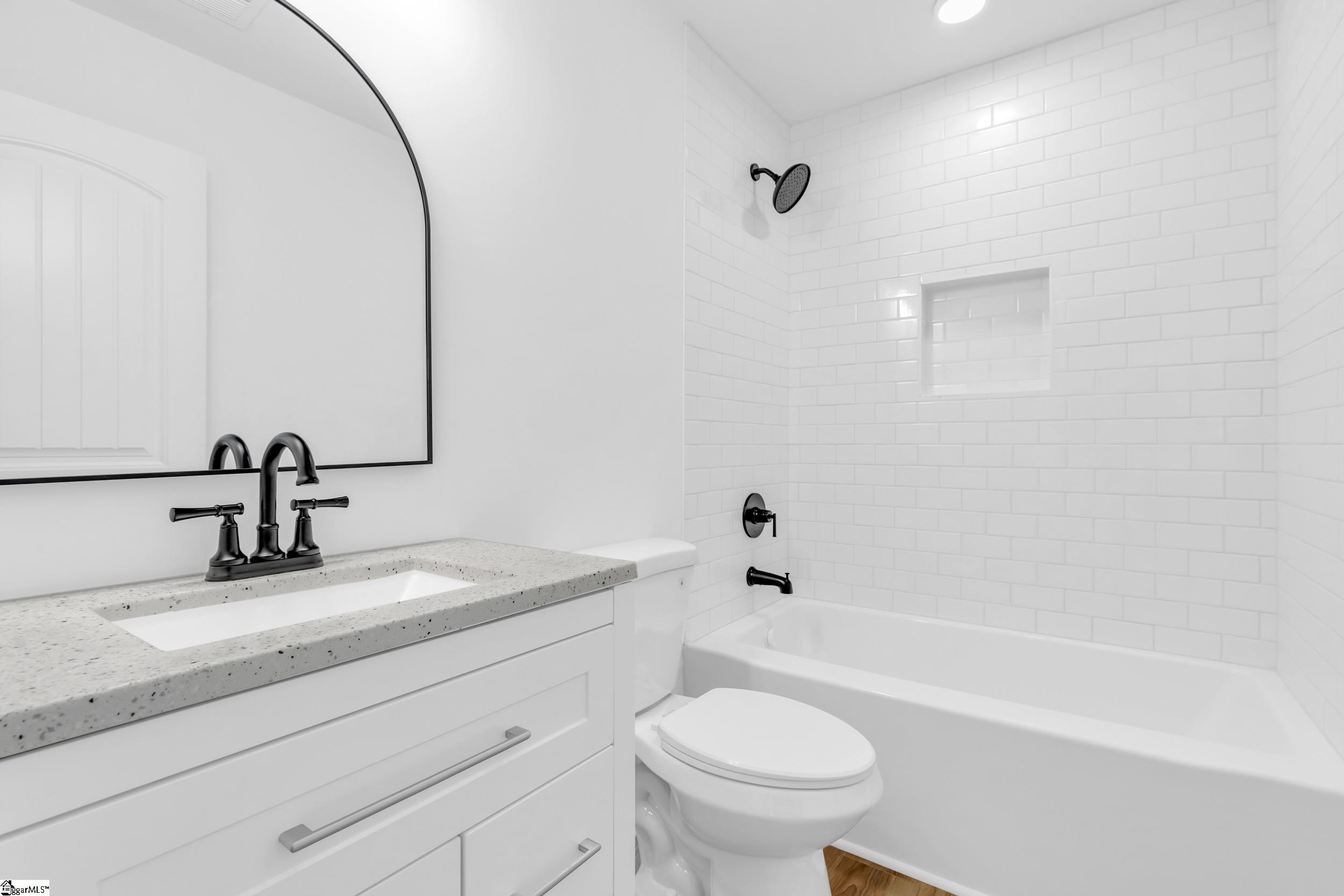 2 Melbourne Lane Greenville, SC 29615 - Photo 25 of 47