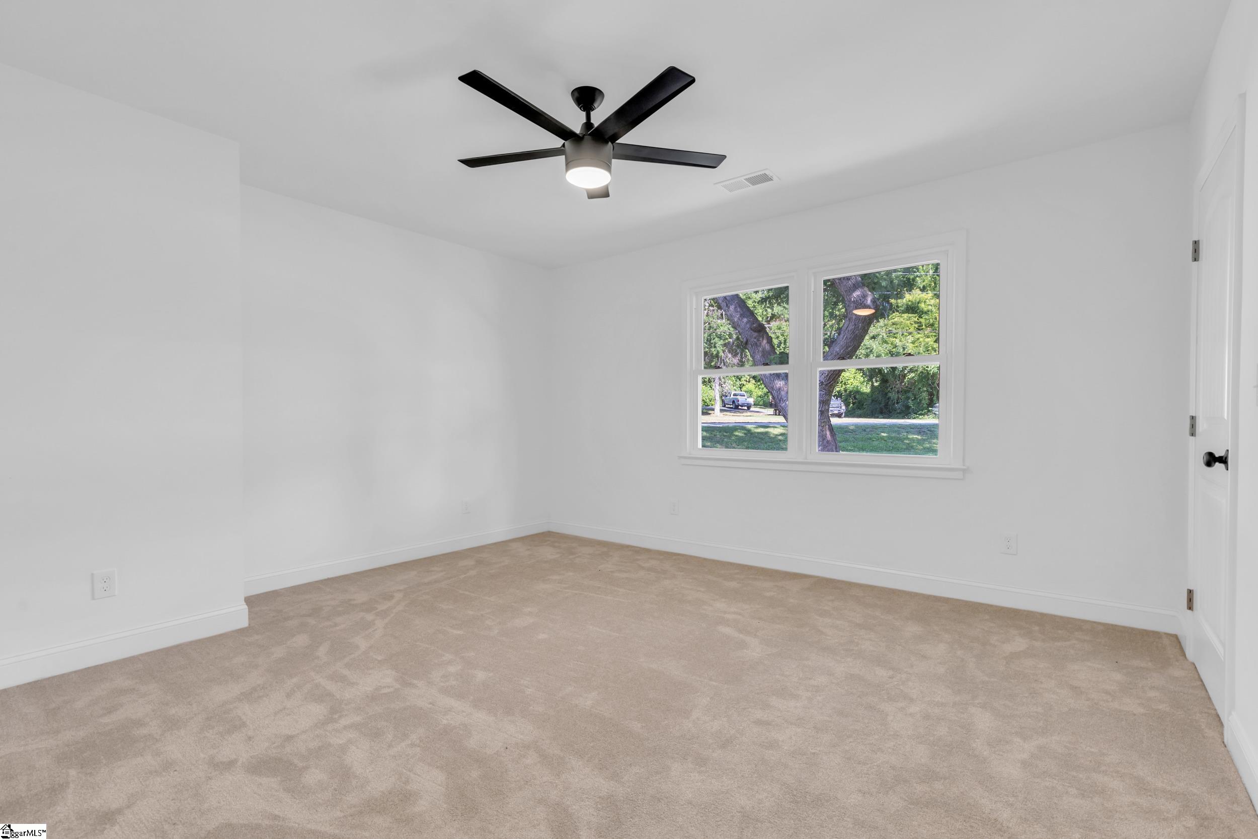 2 Melbourne Lane Greenville, SC 29615 - Photo 29 of 47