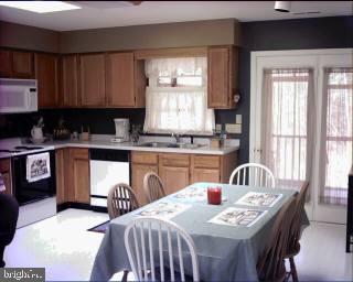 84 Pinehurst Road Ocean Pines, MD 21811 - Photo 2 of 5