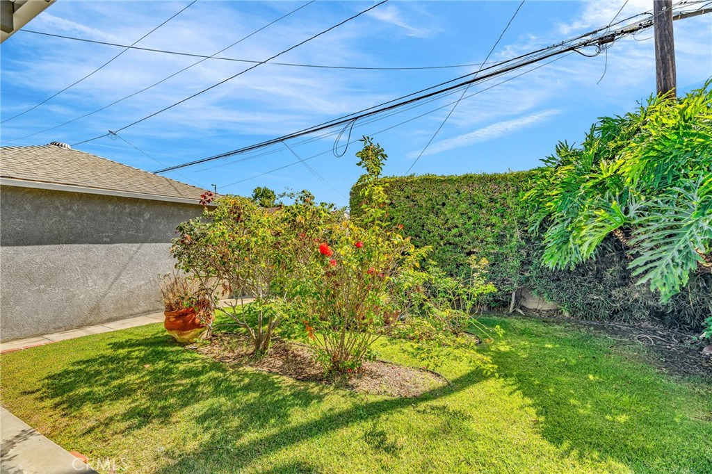 4114 Artesia Boulevard Torrance, CA 90504 - Photo 20 of 23