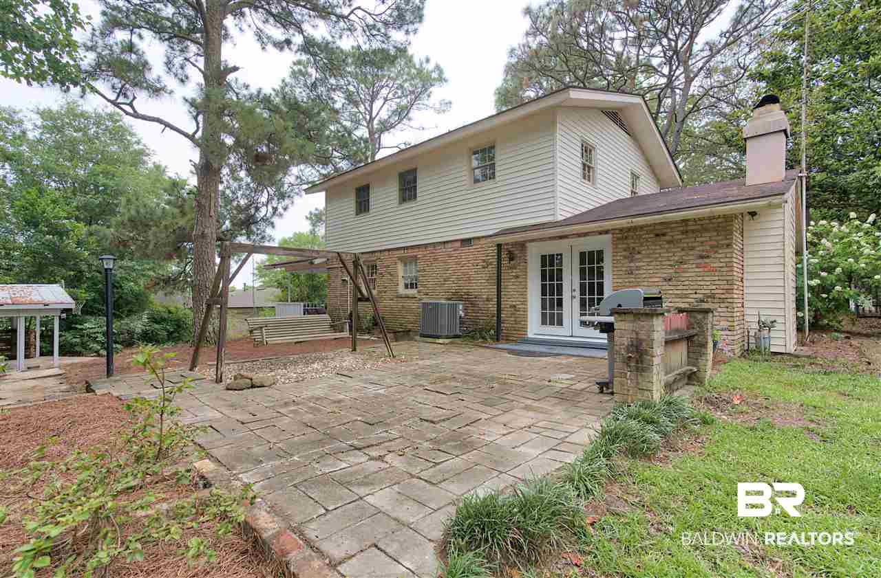 2715 Woodland Road Mobile, AL 36693 - Photo 24 of 28 Rear View