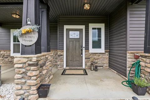 $585,000 | 5676 State Highway 48, Cumberland Furnace, TN 37051