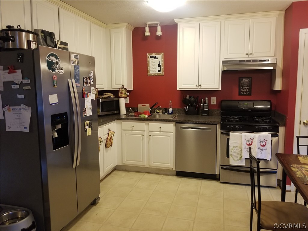 5116 Hemlock Road Quinton, VA 23141 - Photo 5 of 15 Gallery Image 5