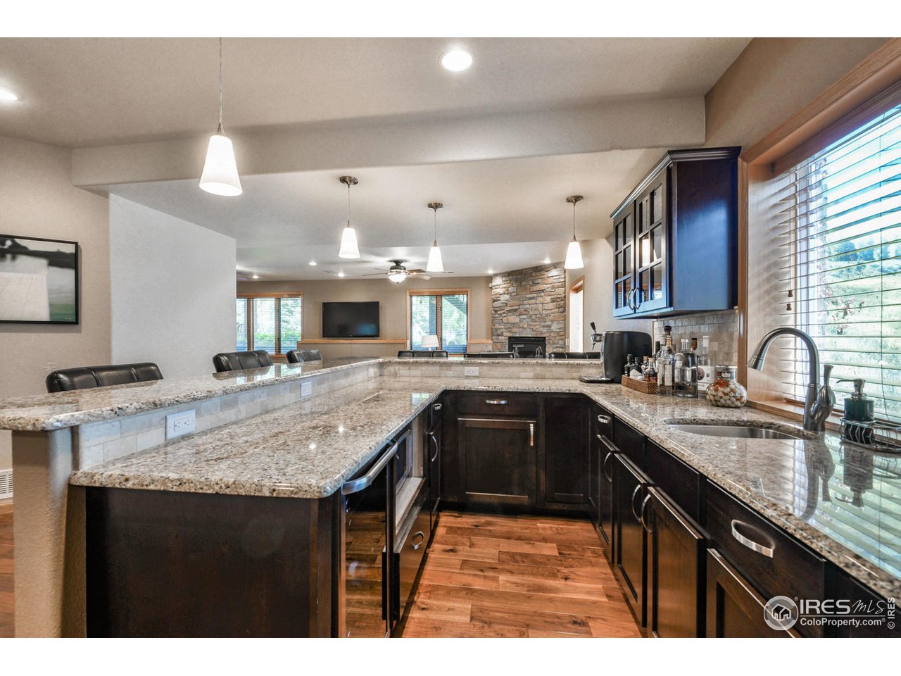 6236 Rookery Road Fort Collins, CO 80528 - Photo 31 of 40 Wet Bar