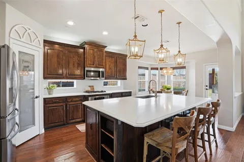 $649,999 | 2264 Hideaway Pointe Drive, Little Elm, TX 75068