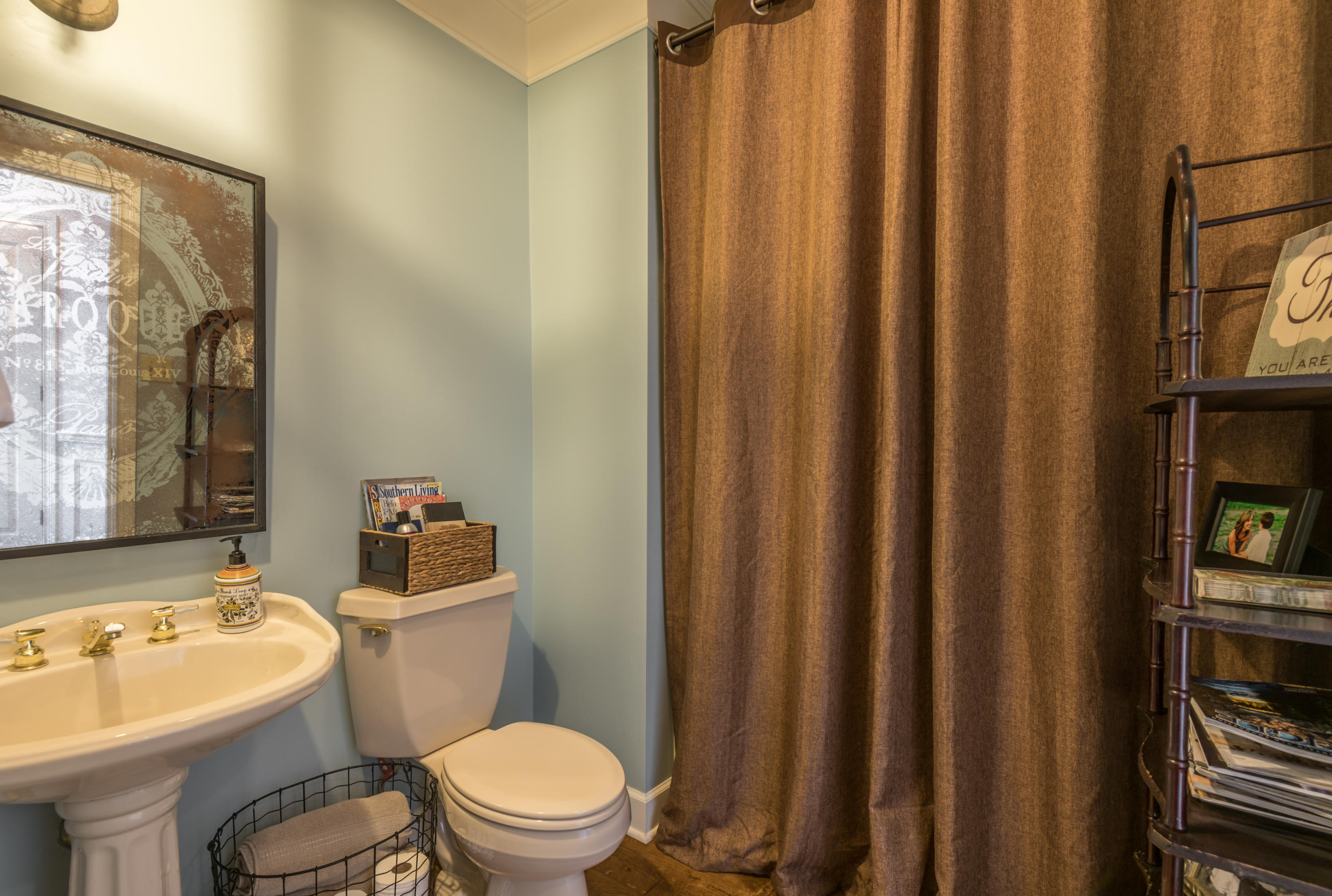 313 Windham Hill Road Knoxville, TN 37934 - Photo 11 of 37 17. Bath Full bath MainLvl