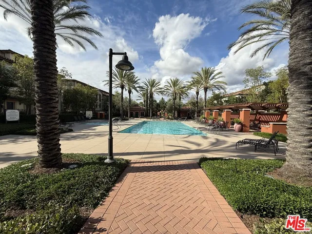 $918,000 | 65 Plateau, Irvine, CA 92618