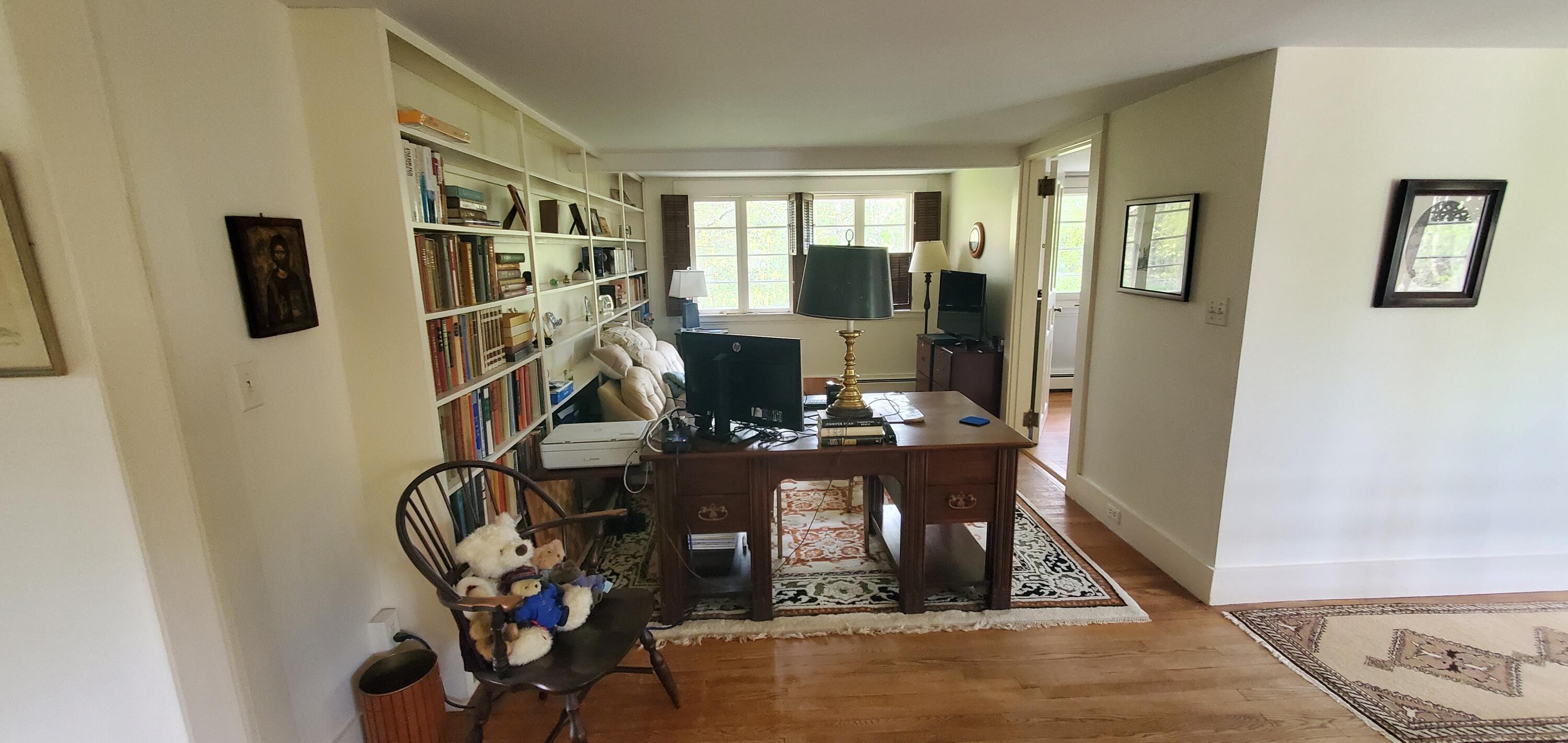 77 Meadowbrook Road Bangor, ME 04401 - Photo 27 of 34 20240516_092715