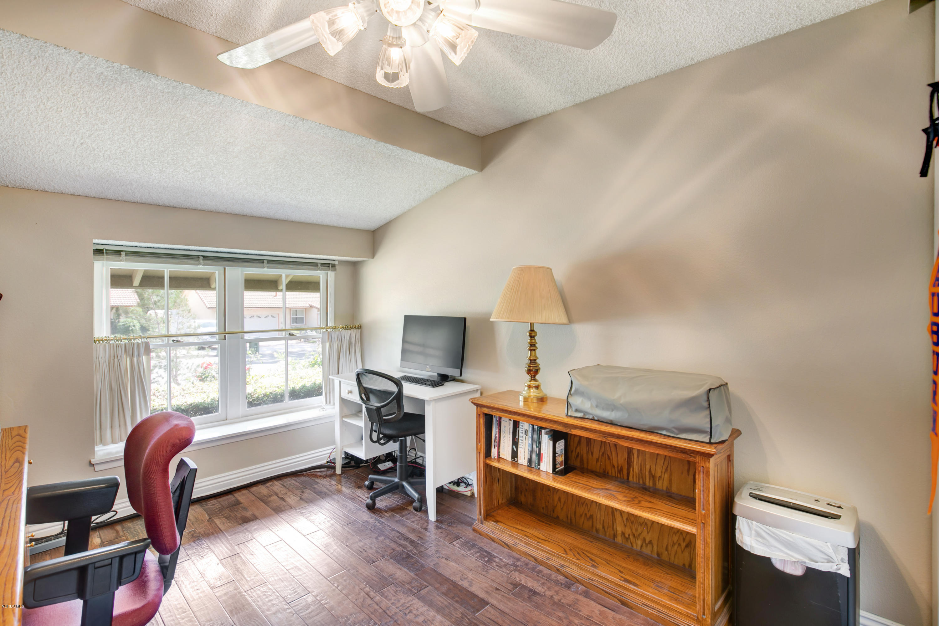 1291 Rambling Road Simi Valley, CA 93065 - Photo 21 of 75 Sabine Rambling-27