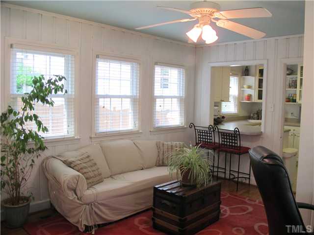 2912 Oberlin Road Raleigh, NC 27608 - Photo 12 of 25