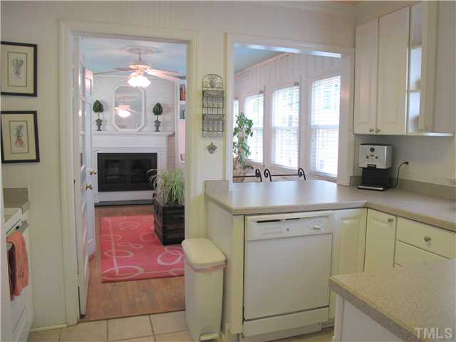 2912 Oberlin Road Raleigh, NC 27608 - Photo 10 of 25