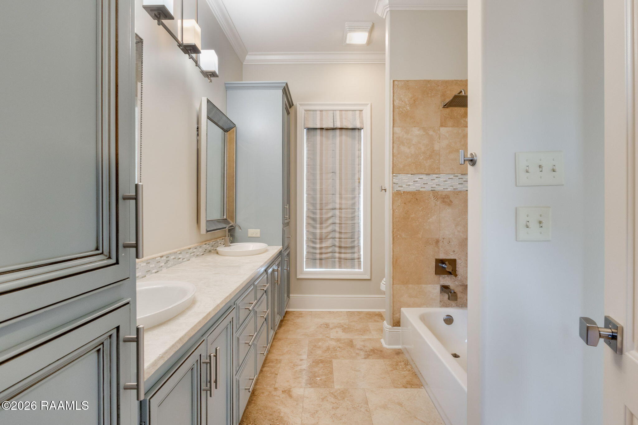 703 North Michot Road Lafayette, LA 70508 - Photo 14 of 34 14-web-or-mls-703 N Michot-14