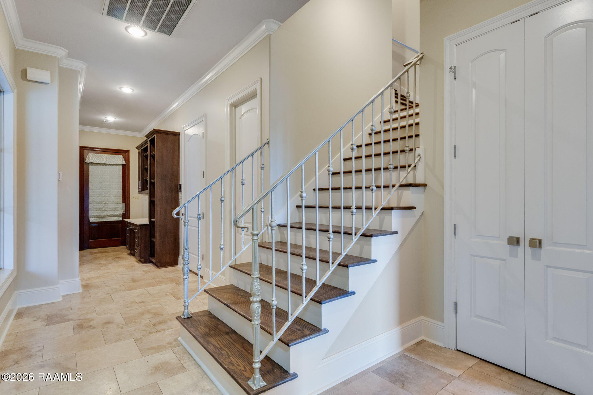 703 North Michot Road Lafayette, LA 70508 - Photo 20 of 34 20-web-or-mls-703 N Michot-20