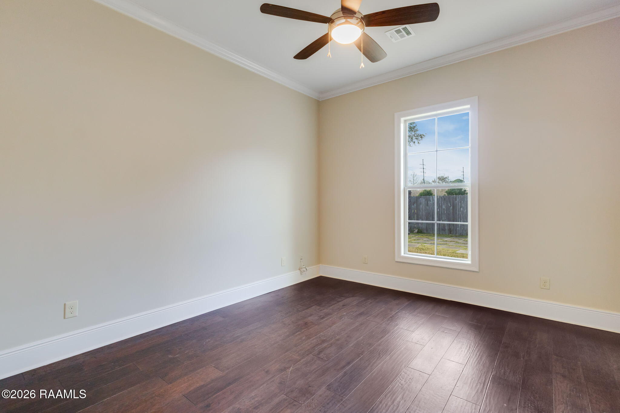 703 North Michot Road Lafayette, LA 70508 - Photo 21 of 34 21-web-or-mls-703 N Michot-21