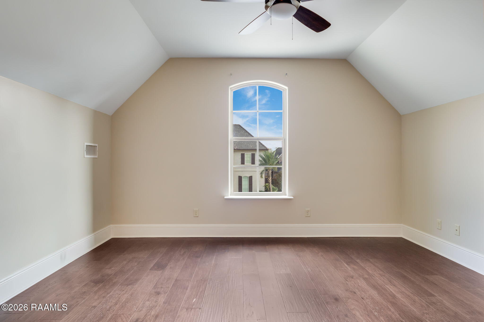 703 North Michot Road Lafayette, LA 70508 - Photo 24 of 34 24-web-or-mls-703 N Michot-24