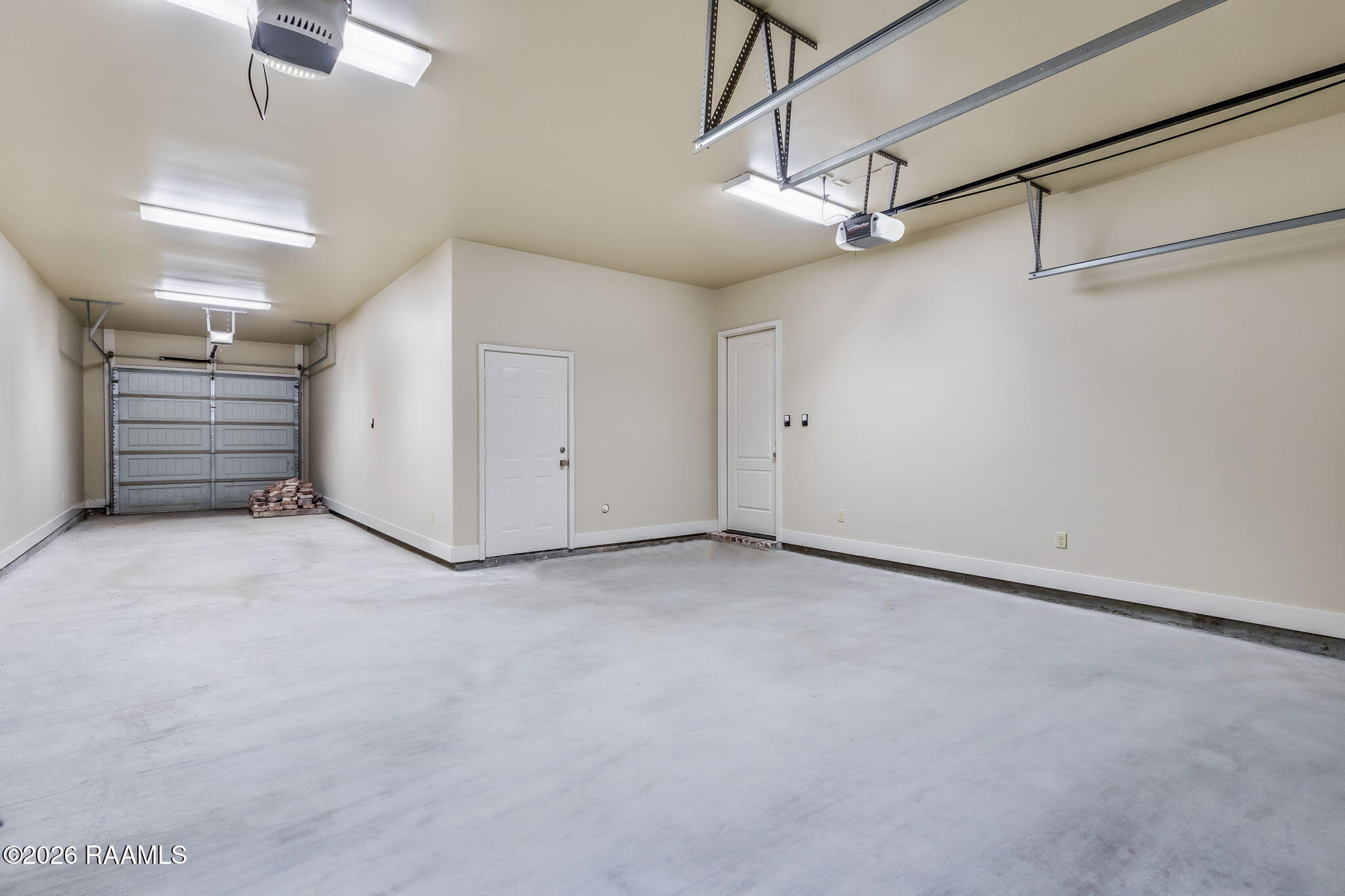 703 North Michot Road Lafayette, LA 70508 - Photo 25 of 34 25-web-or-mls-703 N Michot-25