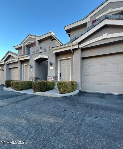 $2,100 | 900 South Meadows Parkway, Unit 623, Reno, NV 89521