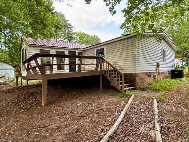 $224,900 | 1283 Gene Martin Road, Walnut Cove, NC 27052