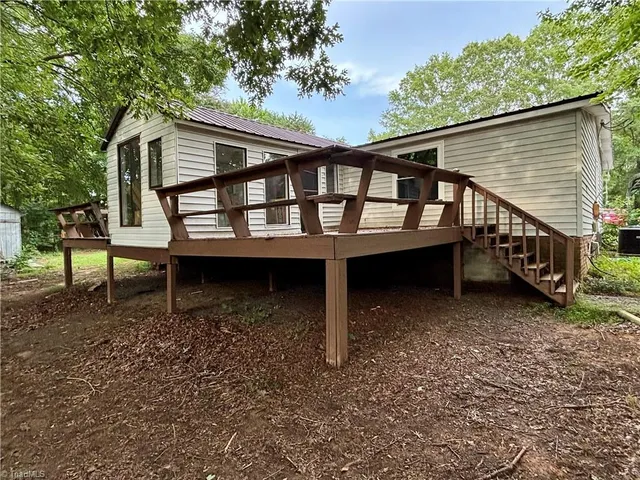 $224,900 | 1283 Gene Martin Road, Walnut Cove, NC 27052