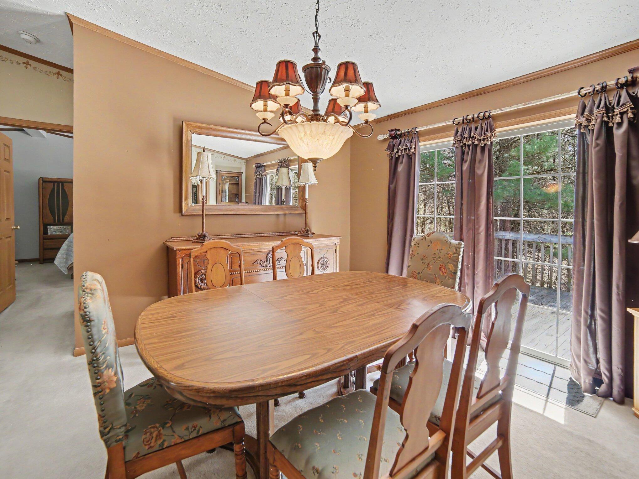 4905 Wayne Road Pentwater, MI 49449 - Photo 7 of 35 Dining 2