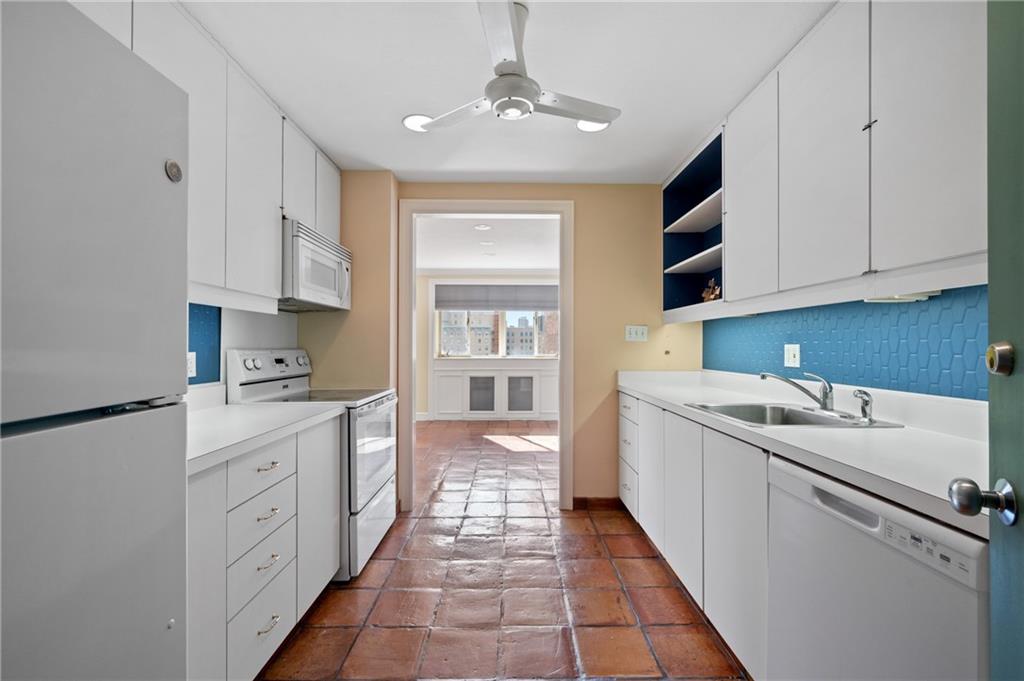 128 North Craig Street, Unit 901 Pittsburgh, PA 15213 - Photo 14 of 27