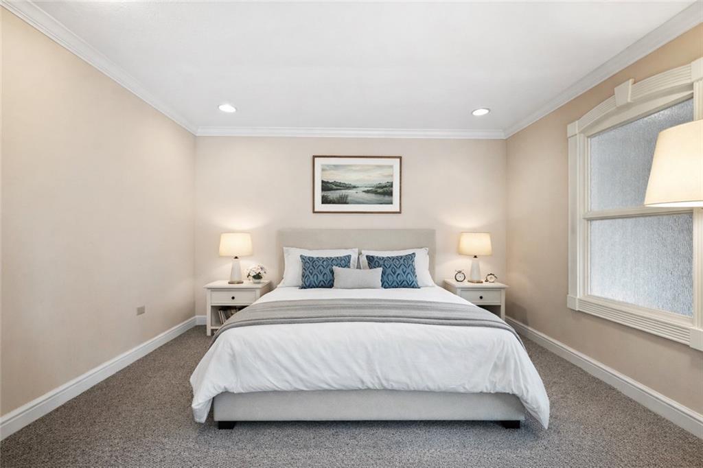 128 North Craig Street, Unit 901 Pittsburgh, PA 15213 - Photo 15 of 27