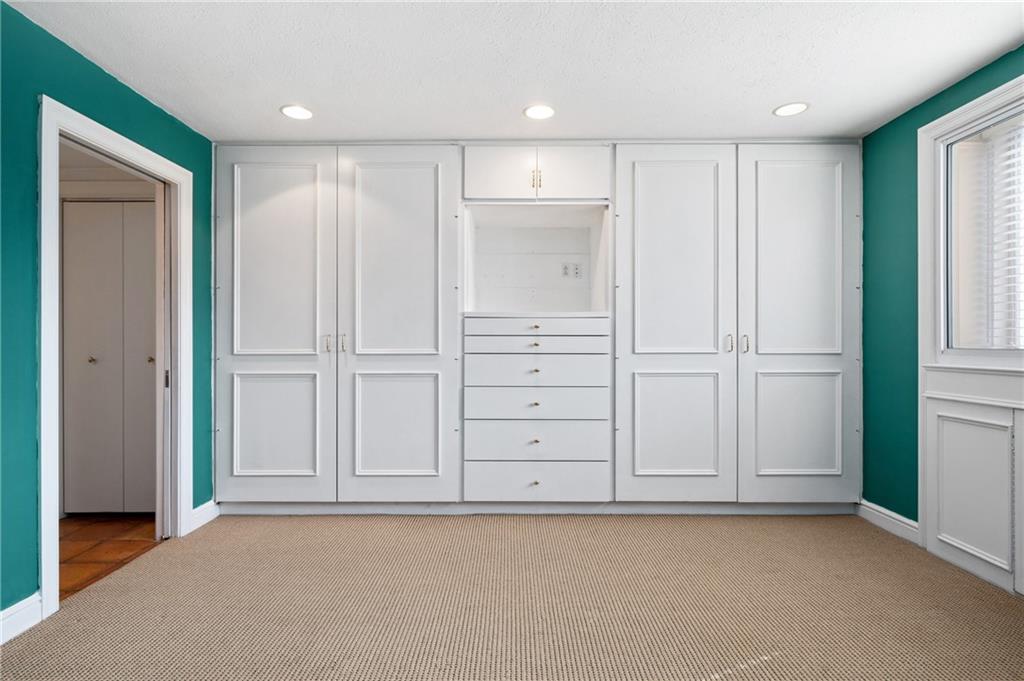 128 North Craig Street, Unit 901 Pittsburgh, PA 15213 - Photo 22 of 27