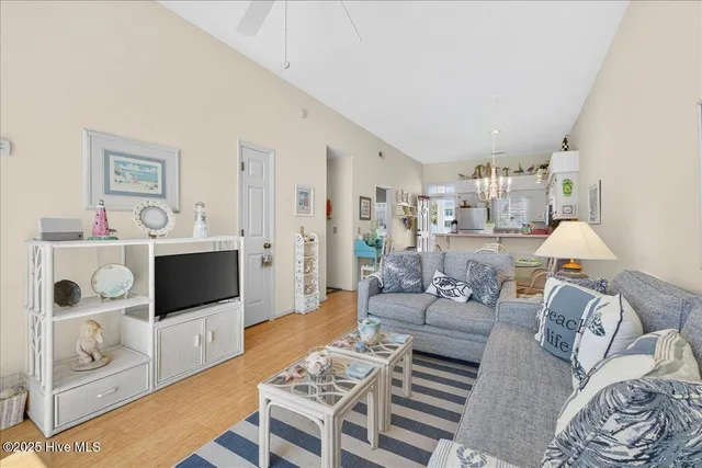 $475,000 | 142 Brunswick Avenue East, Unit B, Holden Beach, NC 28462