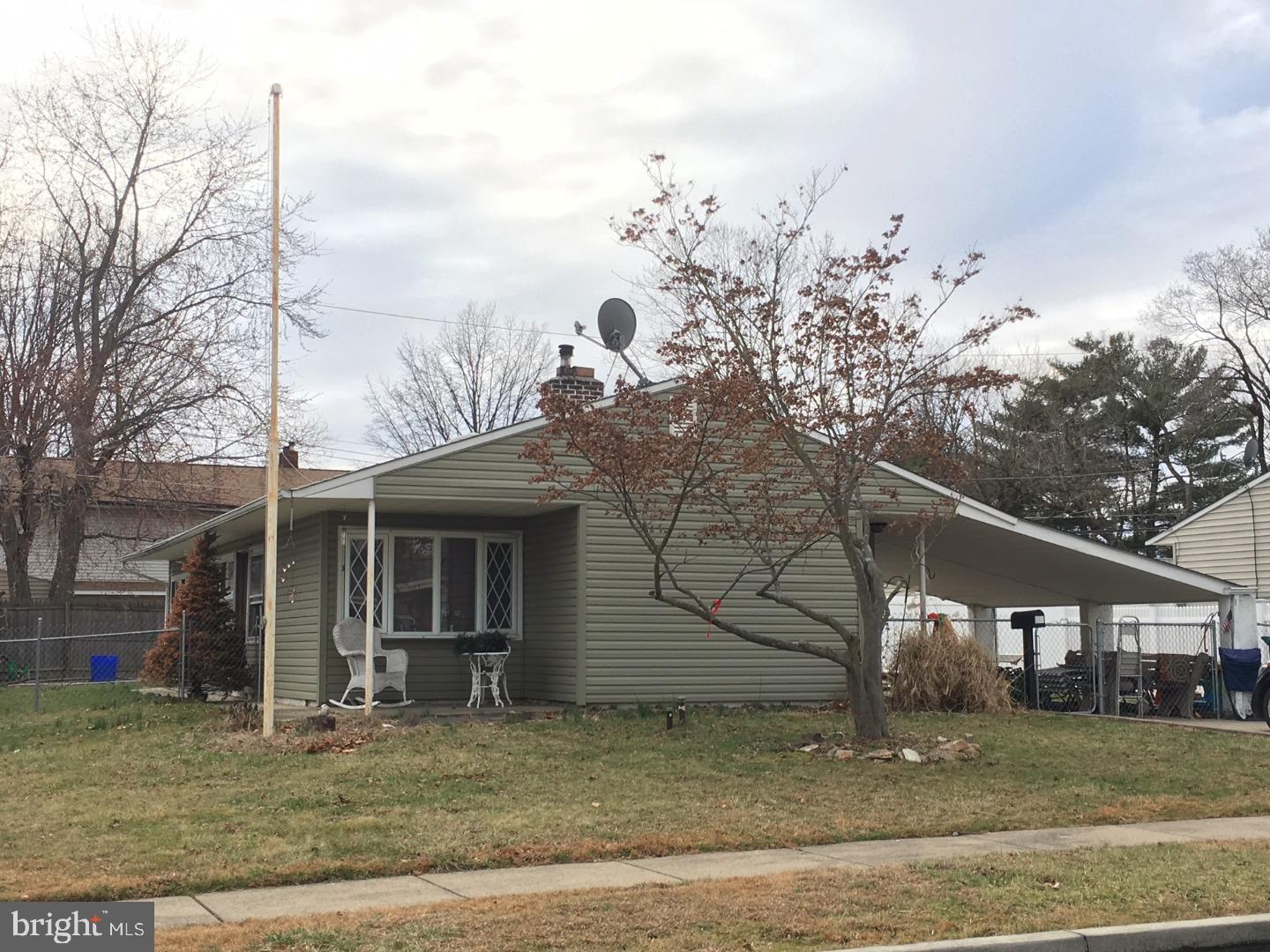 15 Gentle Road Levittown, PA 19057 - Photo 1 of 2