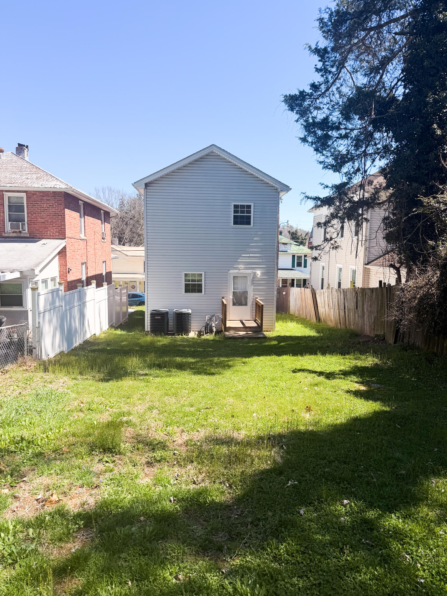 225 Roxbury Street Clifton Forge, VA 24422 - Photo 24 of 31 IMG_8350