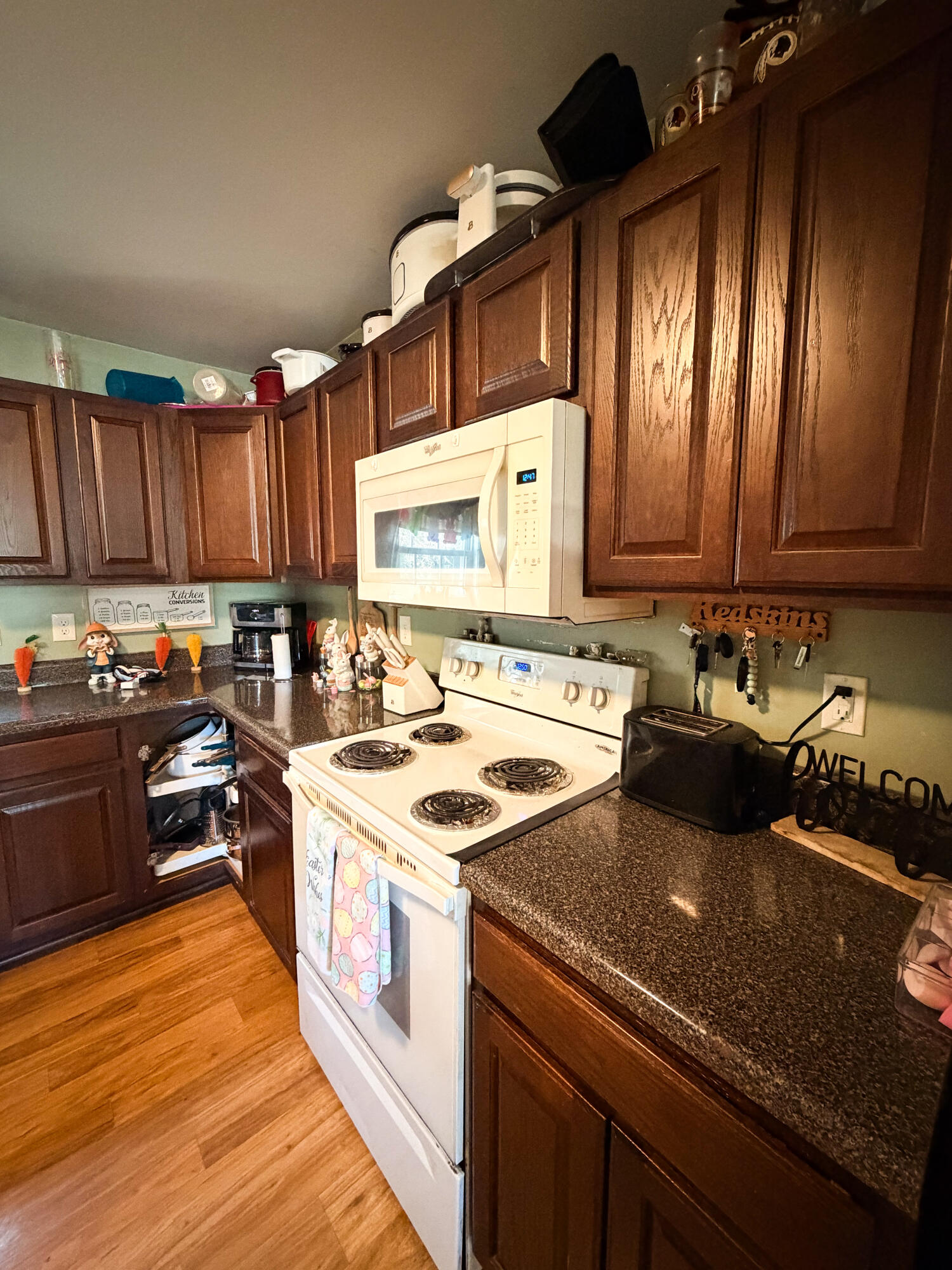 225 Roxbury Street Clifton Forge, VA 24422 - Photo 6 of 31 IMG_8376