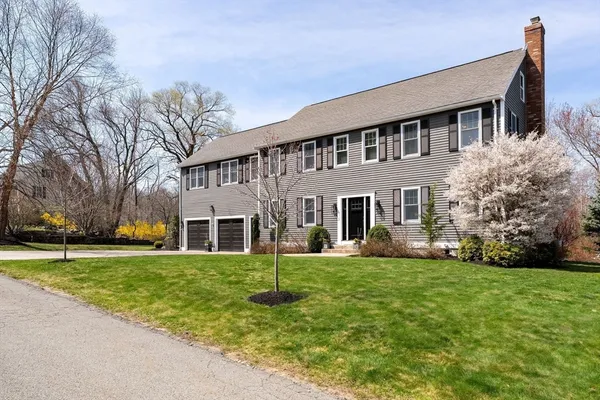 $1,995,000 | 5 Mark Lane, Milton, MA 02186