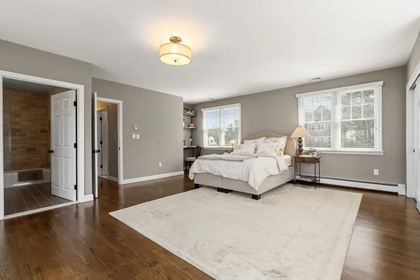 $1,995,000 | 5 Mark Lane, Milton, MA 02186